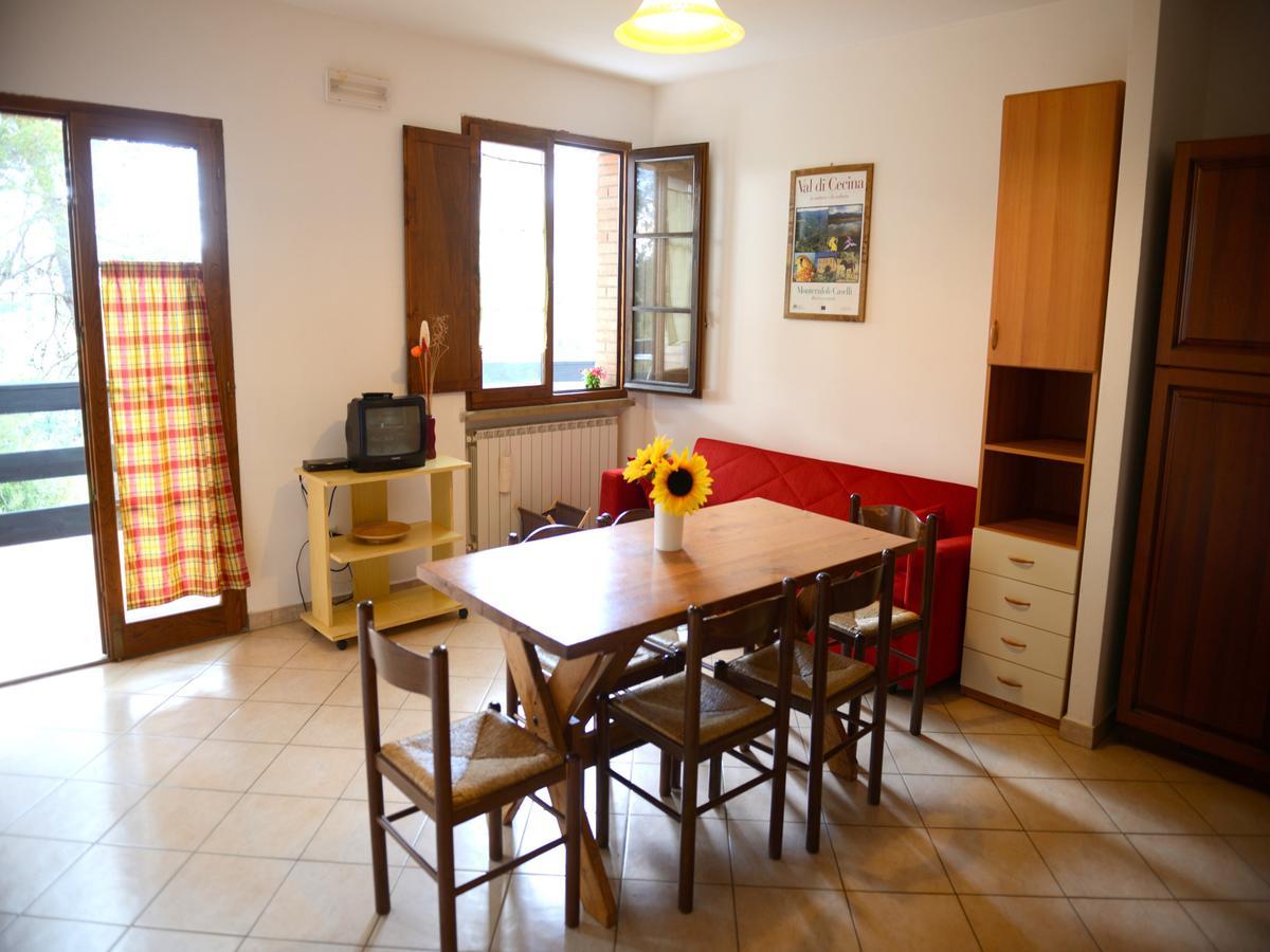 San Francesco Aparthotel Pomarance Εξωτερικό φωτογραφία
