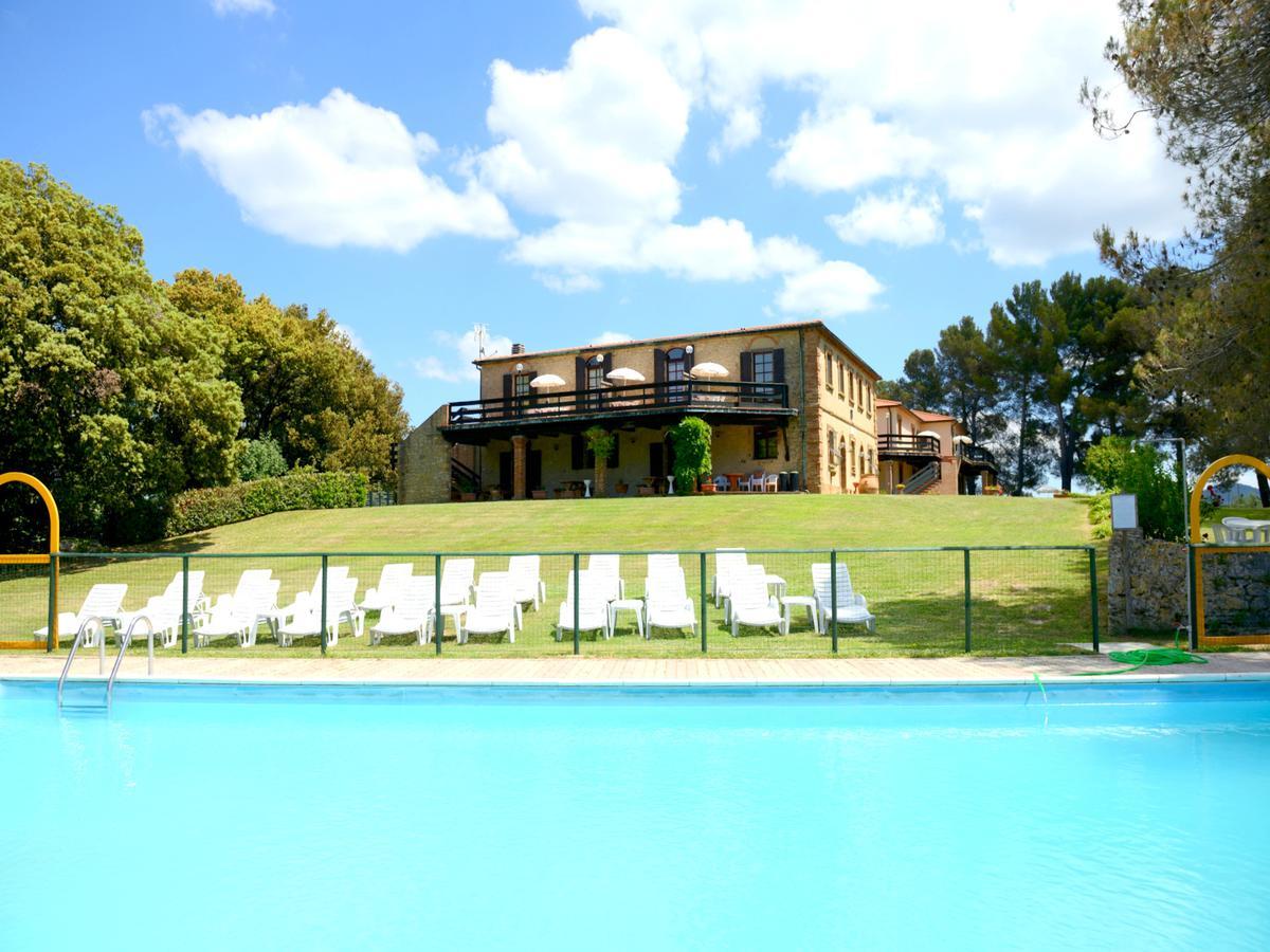 San Francesco Aparthotel Pomarance Εξωτερικό φωτογραφία