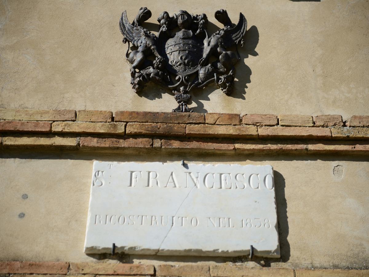 San Francesco Aparthotel Pomarance Εξωτερικό φωτογραφία